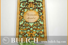 дървен плик за пари, модел за сватба с орнаменти и цвят